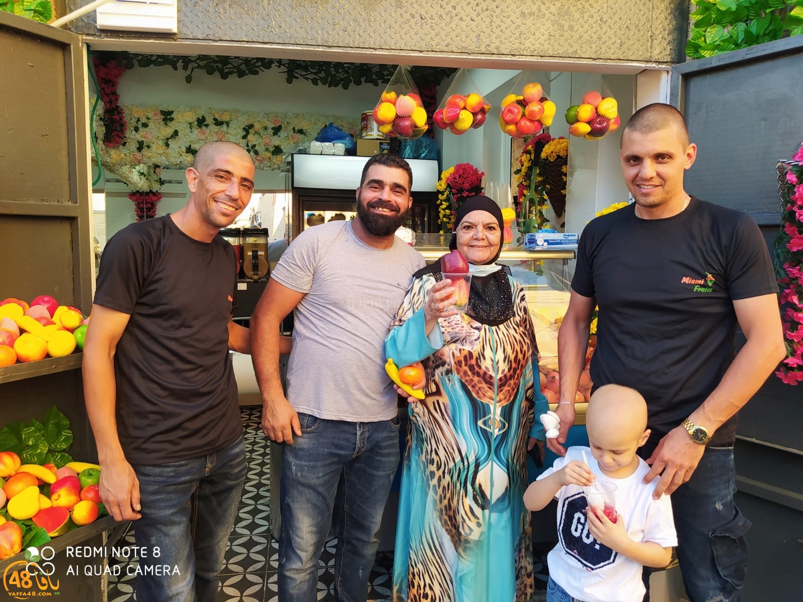 عصائر طبيعية وفواكه - افتتاح محل ميامي فروتس في يافا 